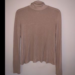 Alo Yoga Gym Top and Bottom Set